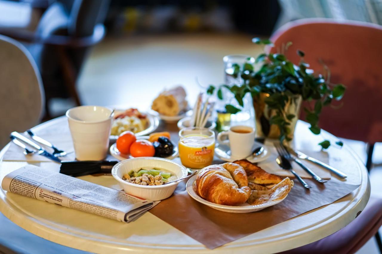 Hotel Le Collonges Tv Connecte Wifi Netflix Brive-la-Gaillarde Ngoại thất bức ảnh